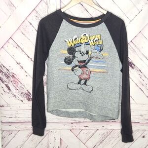 Walt Disney World Mickey Mouse '71 Pullover Cropped Sweatshirt